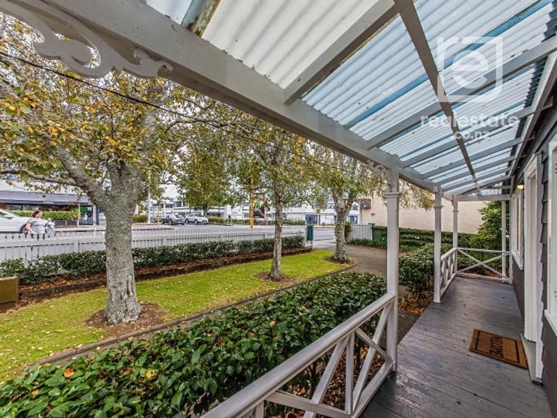 Epsom, 6+ bedrooms64470654970755113