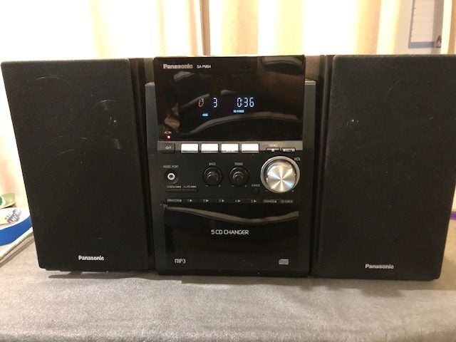 Panasonic SC-PM54 5CD Stereo System, CD/Cassette/Music Port/ AM-FM Tuner Carousel 1