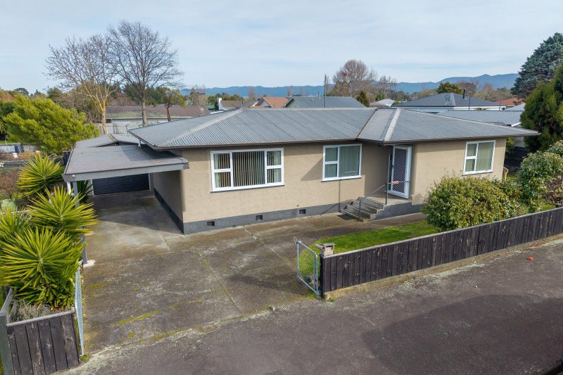 Image 1 of 20