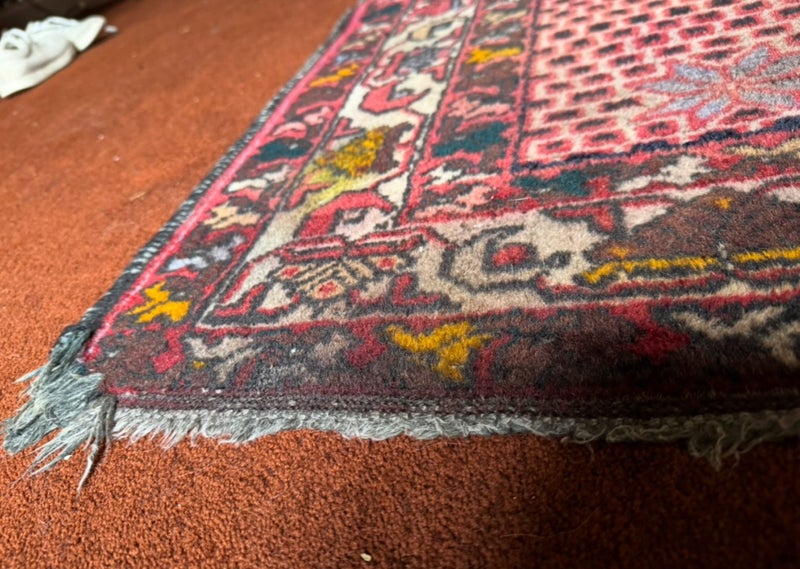 Hand-knotted Hamadan Rug - Damaged63615575307522111