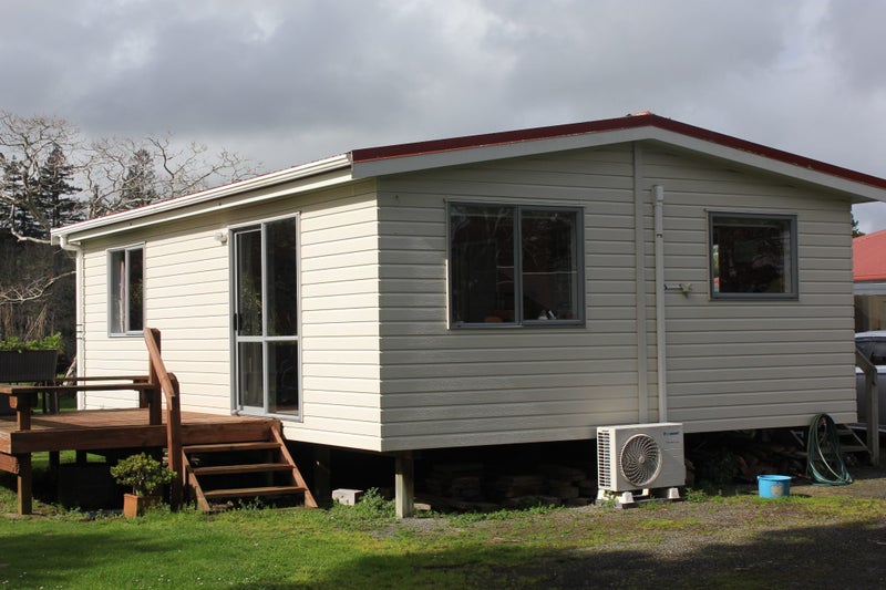 House for removal 9m x 6m Carousel 1