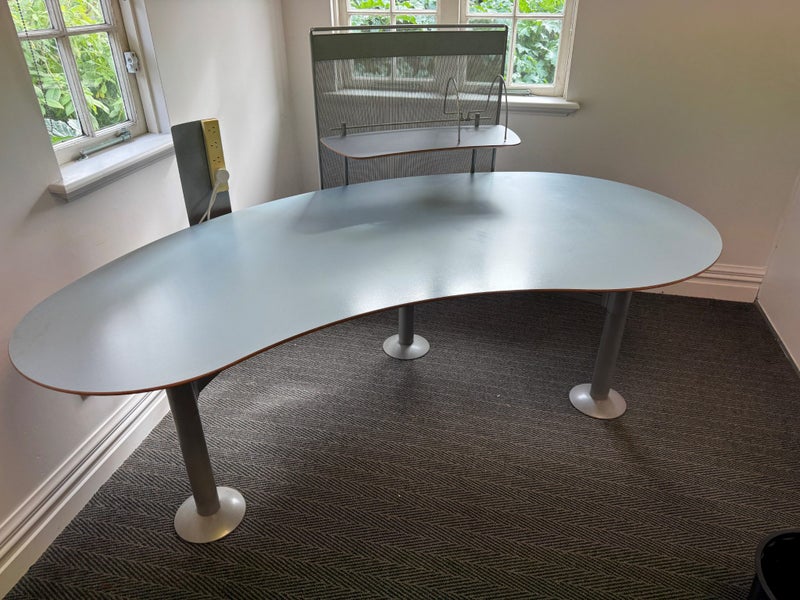 office desk Carousel 1