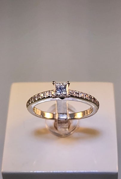 Modern Diamond White Gold Solitaire Ring + Valuation Carousel 1