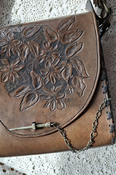Tooled leather bag - large and bespoke63615577885825111