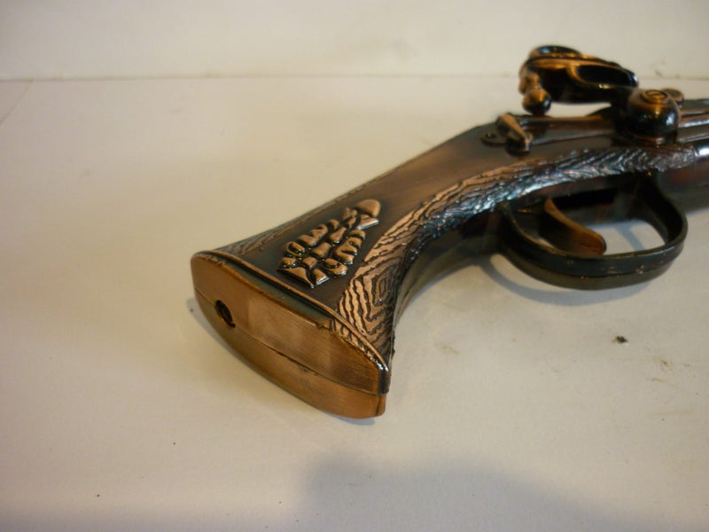FLINTLOCK PISTOL NOVELTY LIGHTER Carousel 5