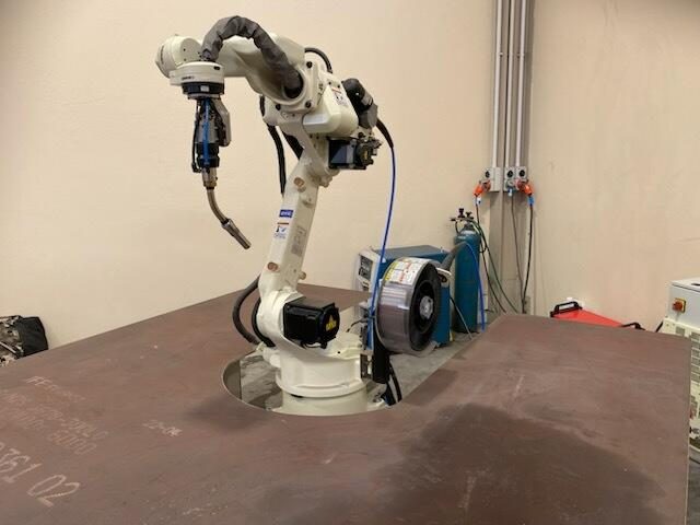 ROBOT WELDER63895157981442110