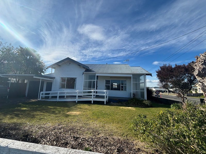 Image 1 of 11