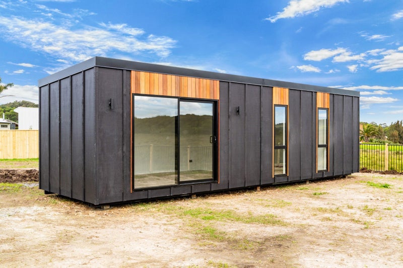 Tiny Home - one bedroom 30sqm Carousel 1