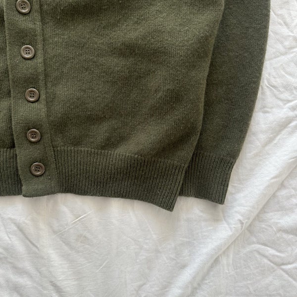 Vintage 1980s Gionelli Pure Wool NZ Made Cardigan Carousel 2