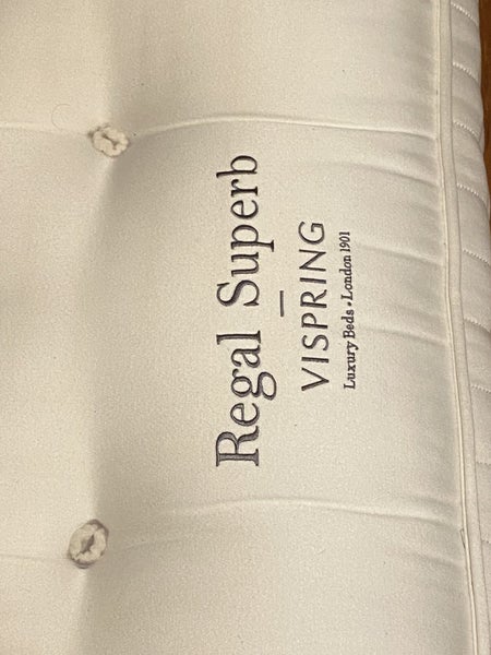 Luxury and style - this king sized Vispring bed is simply the best63616521252354112