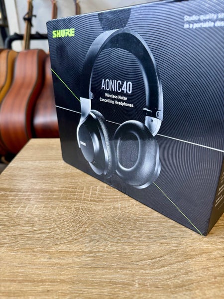 Shure Aonic 40 - Wireless Noise Cancelling Headphones Carousel 1