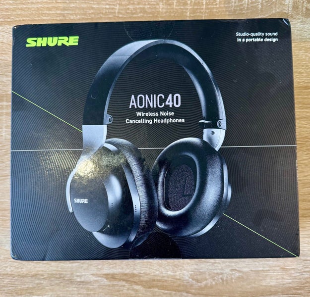 Shure Aonic 40 - Wireless Noise Cancelling Headphones Carousel 2