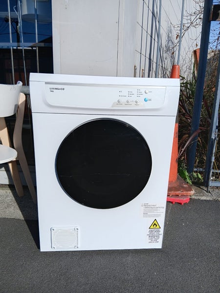 1579 LIVING N CO 7.5KG DRYER Carousel 1