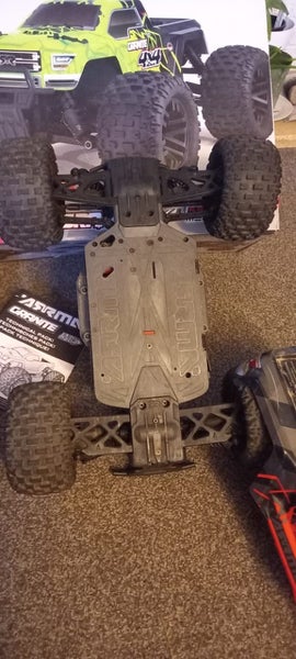Arrma Granite 550 Mega Carousel 3