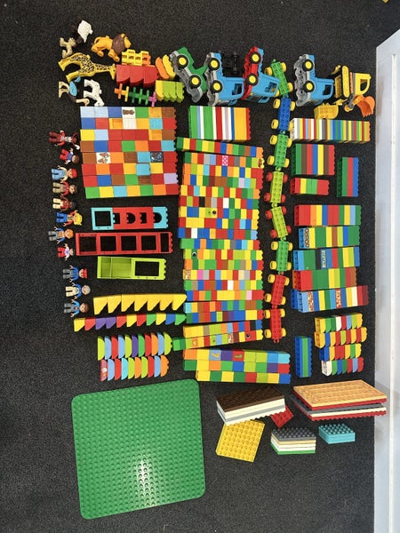 Duplo - Large Bin Carousel 1