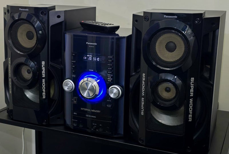 Panasonic SA-AKX52 Hi-Fi System with Remote – AM/FM Radio | $228 Mint! Carousel 1