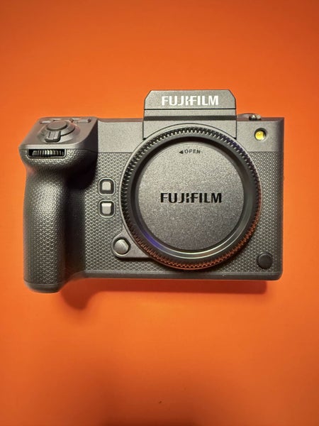 FUJIFILM GFX 100 II Medium Format Mirrorless Camera BODY636162100884511121