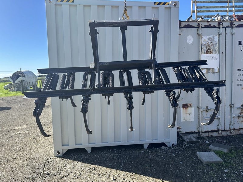 Agricultural Rippers/aerators Carousel 1