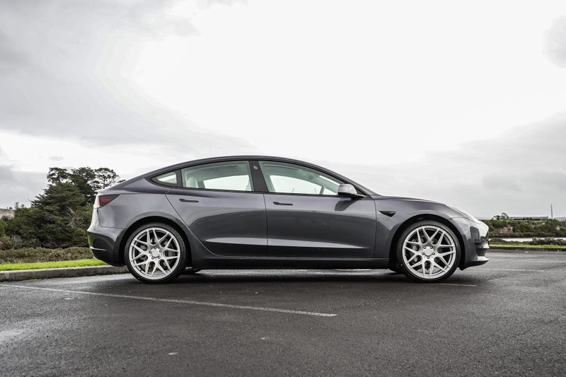 2022 Tesla Model 3 NZ New RWD New Tyres 20 inch...63613204713091113