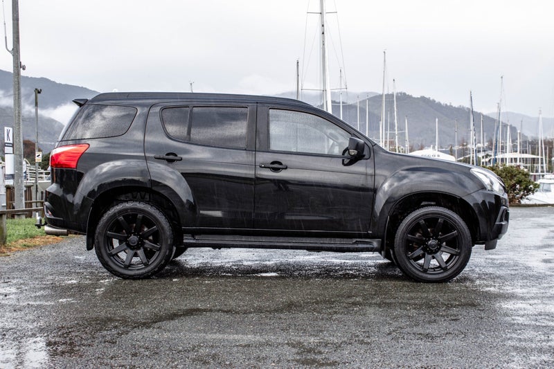 2021 Isuzu MU-X 4WD 3.0L DIESEL TURBO63613191876098111