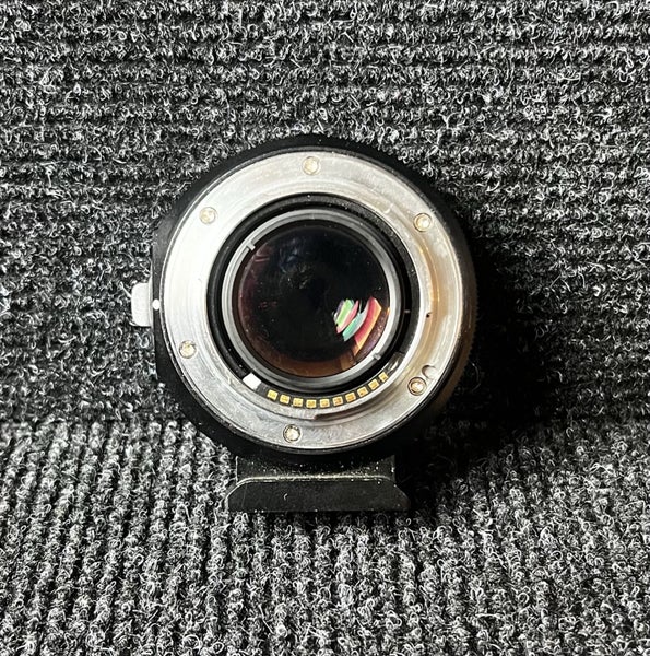 Metabones EF-E mount speed booster ultra Carousel 2