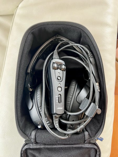 Bose A20 Aviation headset63615596542210114