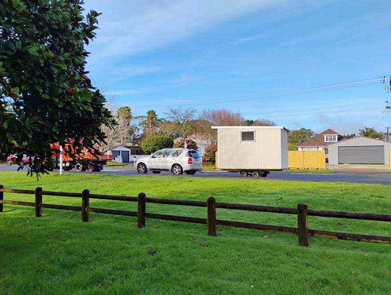Portable Cabins for Sale – Ex-Rental Units in Good Condition Carousel 2