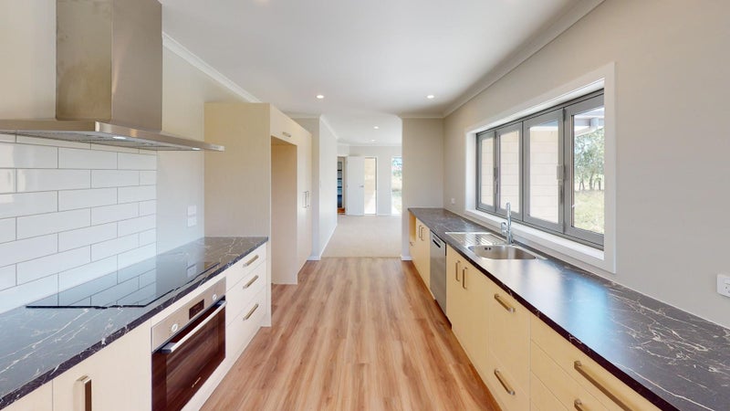 Rongotea, 4 bedrooms63613814512002111