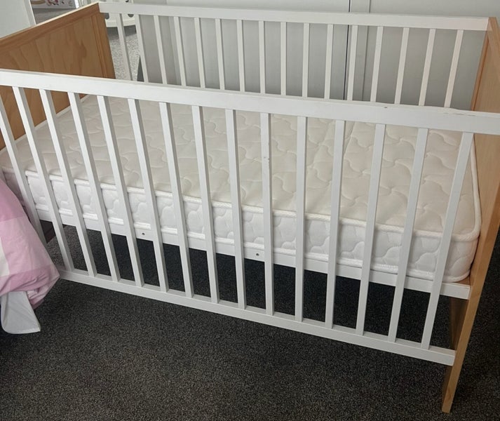 Mocka cot Carousel 2