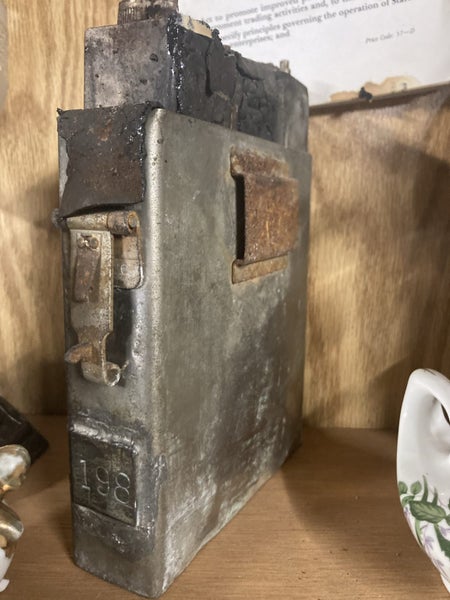 Antique electric mining lamp made in USA Carousel 2