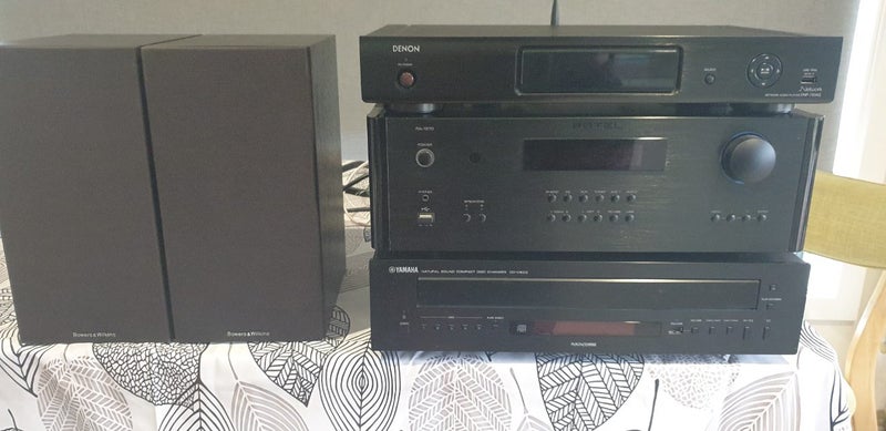Stereo top quality Carousel 1