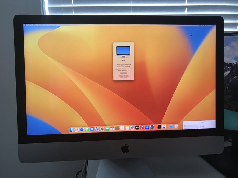 Apple iMac Retina 5K, 27-inch, 2017, Intel Core i7, 500GB SSD, 40GB RAM Carousel 1