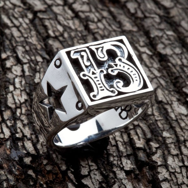 Lucky Number 13! Solid Sterling Silver 925 Ring Sz 11 / V+ Carousel 1