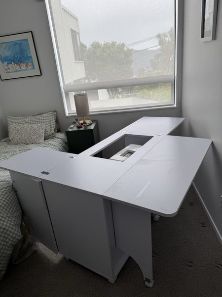 Eclipse sewing table from The Ribbon Rose63615729420290111