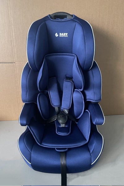 Baby Brightness TravelGuard booster car seat blue Carousel 2