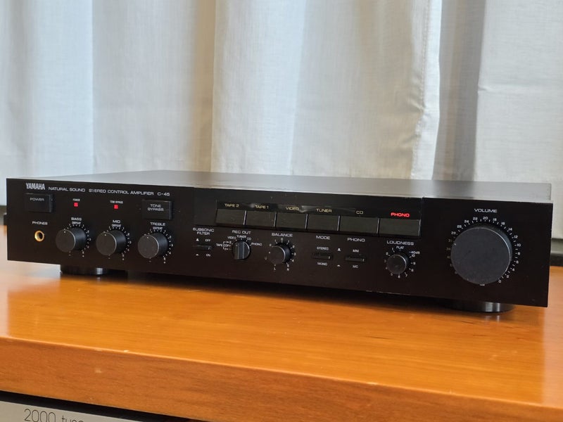Yamaha C-45 Pre-amp Carousel 2