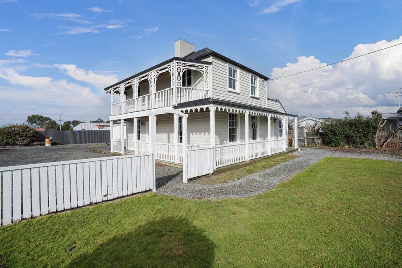 Image 1 of 20