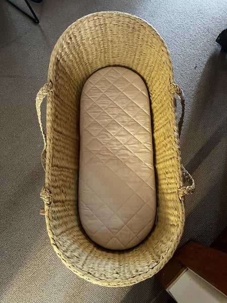 Nature Baby Moses Basket Mattress & Rocking Stand63615731624835112