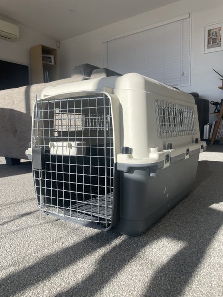 Pet Travel Crate Carousel 2