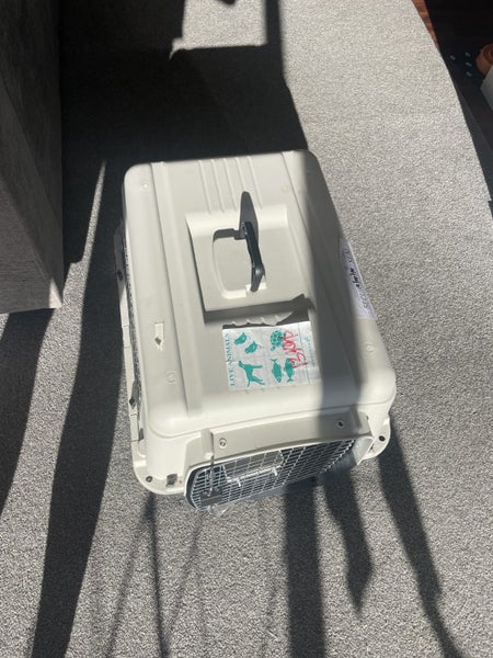 Pet Travel Crate Carousel 4