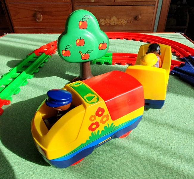 Playmobil 1.2.3 (Geobra) Motorised Train Set Carousel 2