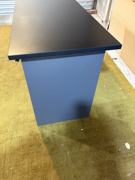 Desk Carousel 2