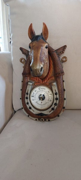 Horse head barometer Carousel 1