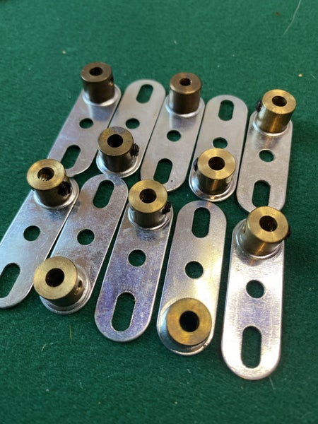 Meccano single arm cranks in zink Carousel 2