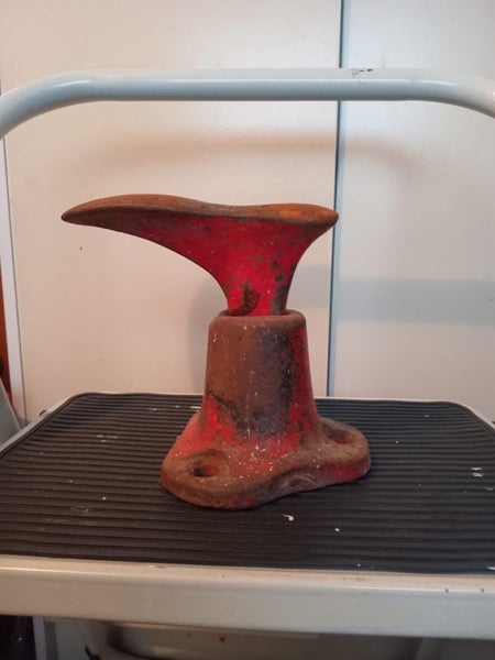 Foot lasts and stand Carousel 2