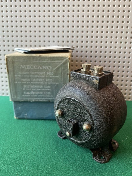 Meccano Electric Motor EO20 Carousel 1