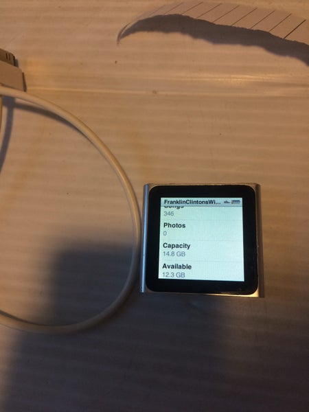 iPod nano 6th generation 16GB Silver Carousel 1