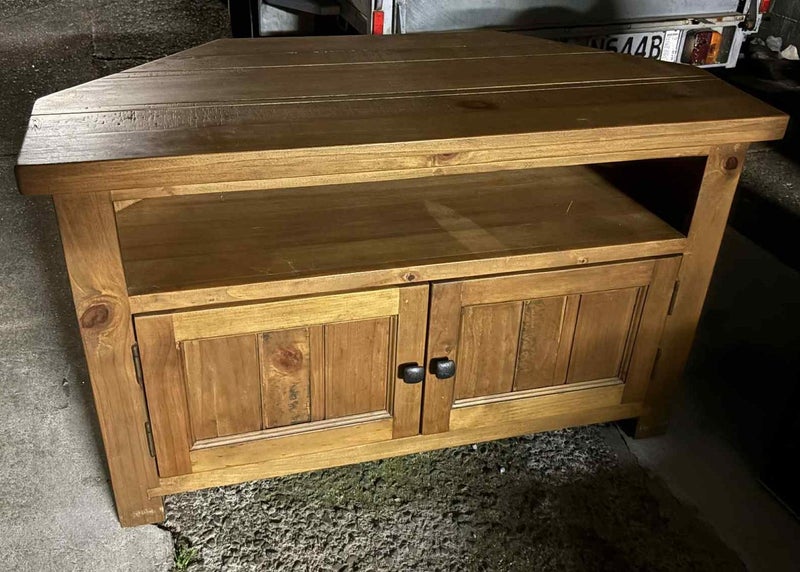 Corner tv cabinet Carousel 2