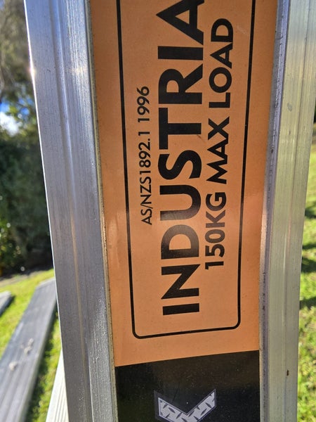 4 x ladders63710623896835110