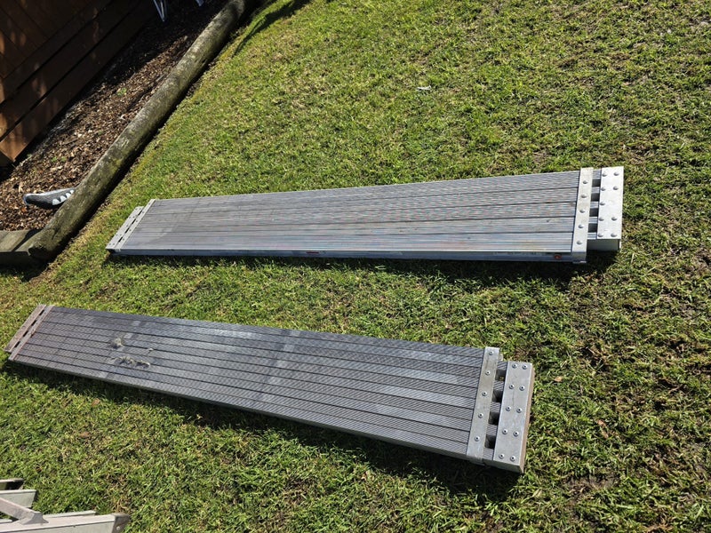 4 x ladders63710623896835114